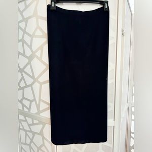 Navy Knit Skirt. Lightweight. Navy in color.